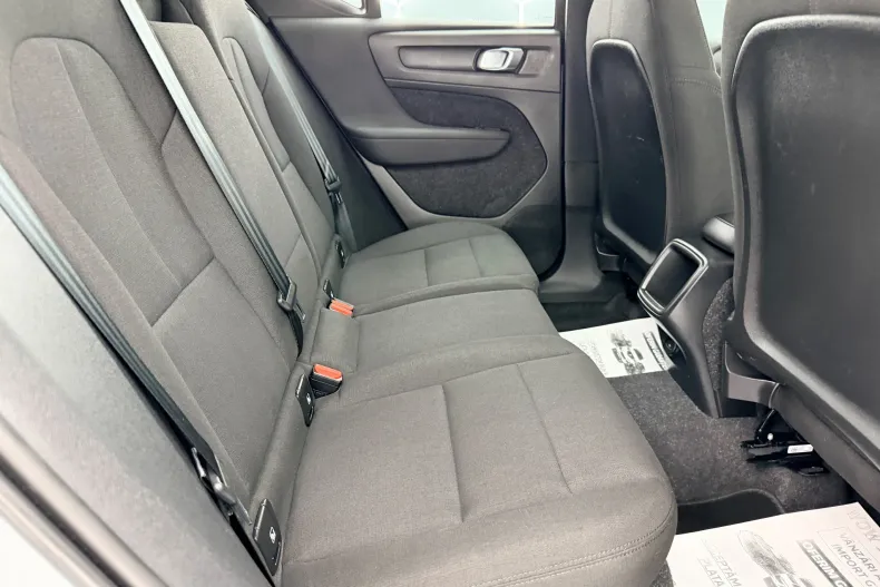 Volvo XC40 din 2021 cu 154.000 km - oferta VOL156549 - foto 7
