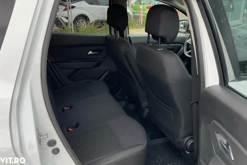 Dacia Duster din 2021 cu 76.925 km - oferta DAC156552 - foto 23