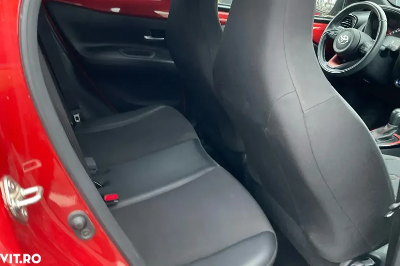 Toyota Aygo (X) din 2022 cu 18.113 km - oferta TOY156554 - foto 8