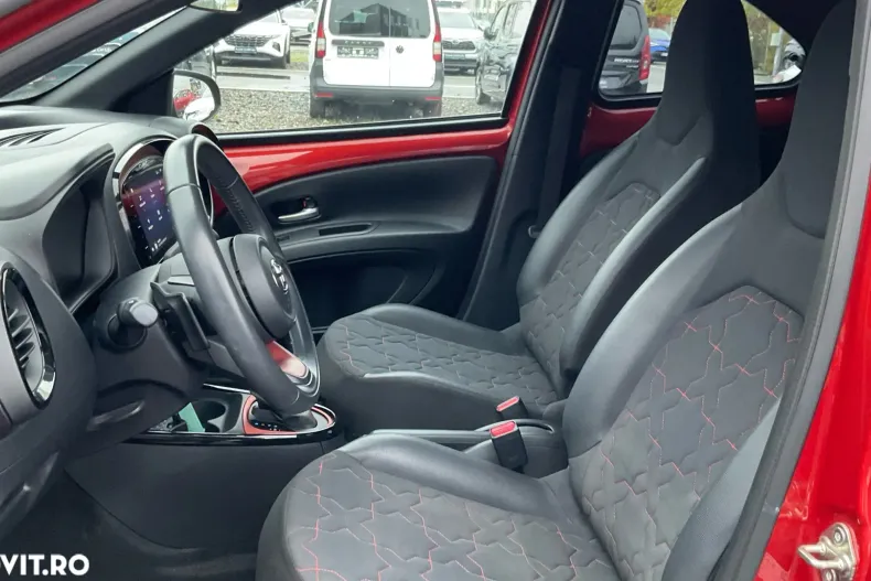 Toyota Aygo (X) din 2022 cu 18.113 km - oferta TOY156554 - foto 11