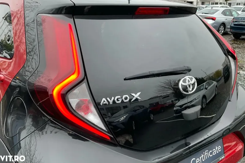 Toyota Aygo (X) din 2022 cu 18.113 km - oferta TOY156554 - foto 21