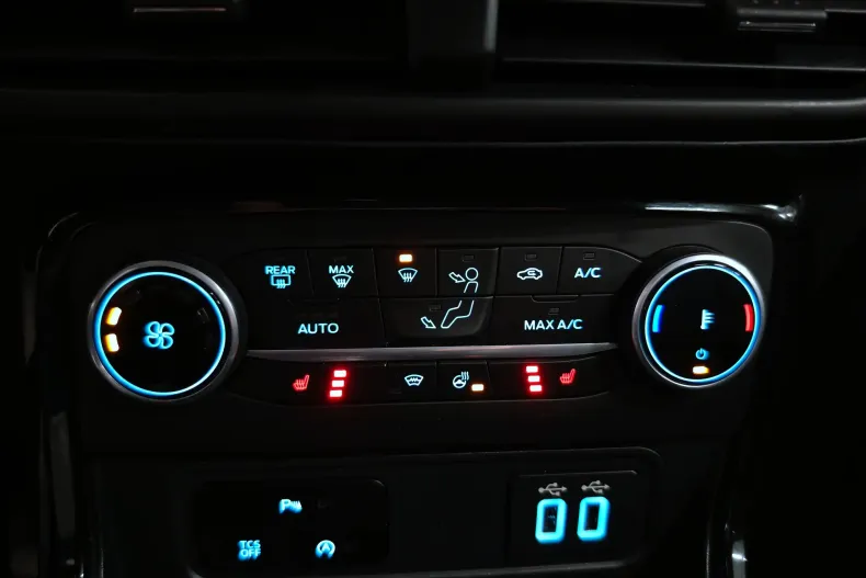 Ford EcoSport din 2021 cu 87.858 km - oferta FOR156555 - foto 23