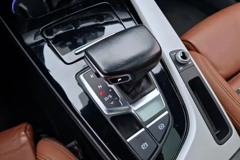 Audi A5 din 2021 cu 136.910 km - oferta AUD156556 - foto 10