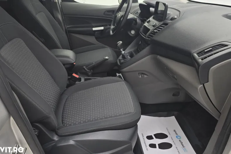 Ford Transit Connect din 2019 cu 106.608 km - oferta FOR156563 - foto 19