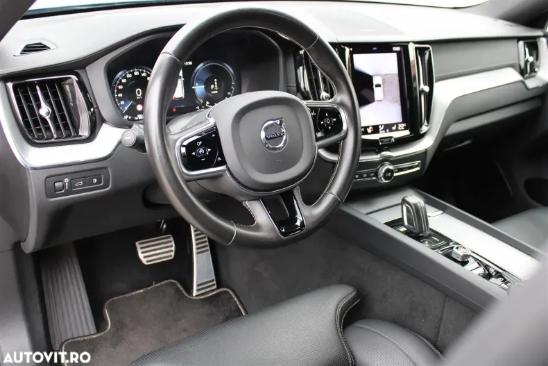 Volvo XC60 din 2020 cu 68.615 km - oferta VOL156564 - foto 11