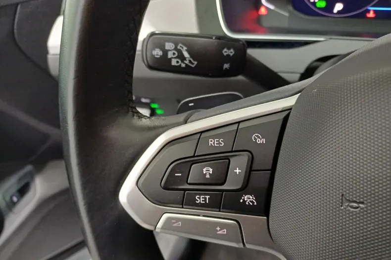 Volkswagen Passat din 2022 cu 130.581 km - oferta VOL156566 - foto 13