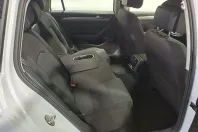 Volkswagen Passat din 2022 cu 130.581 km - oferta VOL156566 - foto 34