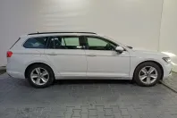 Volkswagen Passat din 2022 cu 130.581 km - oferta VOL156566 - foto 39