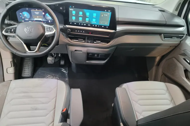 Volkswagen Caravelle din 2025 cu 24 km - oferta VOL156568 - foto 6