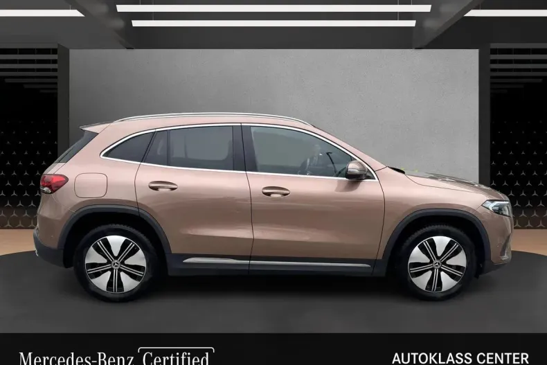 Mercedes-Benz EQA din 2023 cu 31.357 km - oferta MER156575 - foto 4