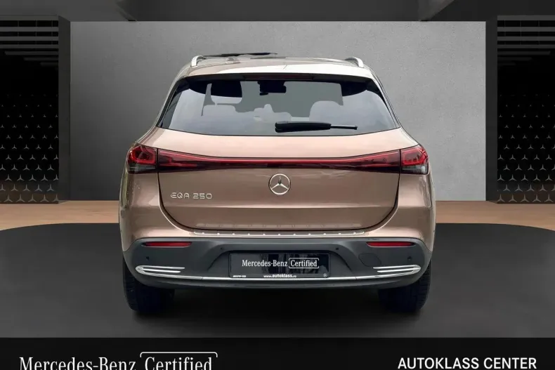 Mercedes-Benz EQA din 2023 cu 31.357 km - oferta MER156575 - foto 6