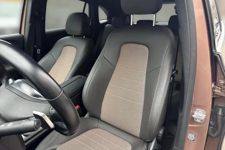 Mercedes-Benz EQA din 2023 cu 31.357 km - oferta MER156575 - foto 10