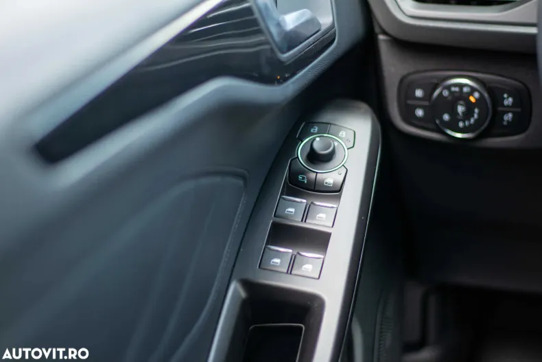 Ford Focus din 2024 cu 3 km - oferta FOR156580 - foto 23