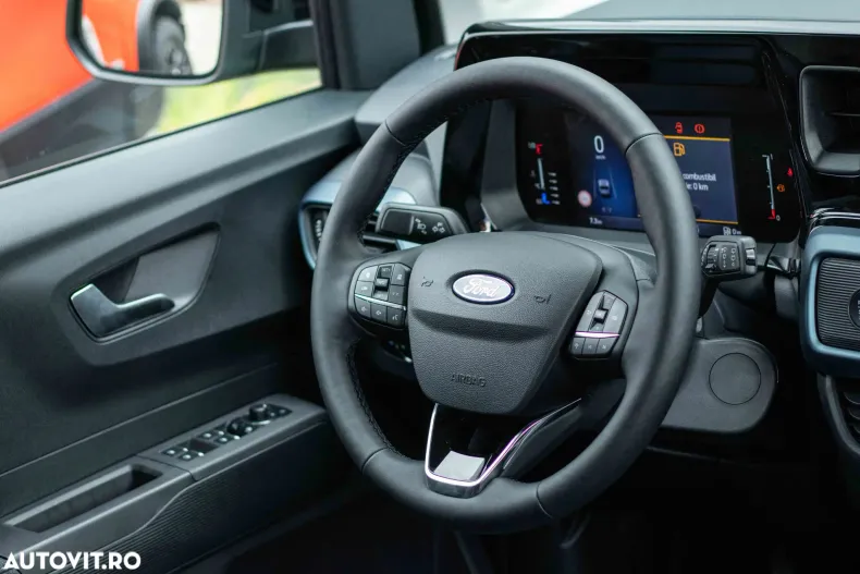 Ford Tourneo Courier din 2024 cu 10 km - oferta FOR156581 - foto 25