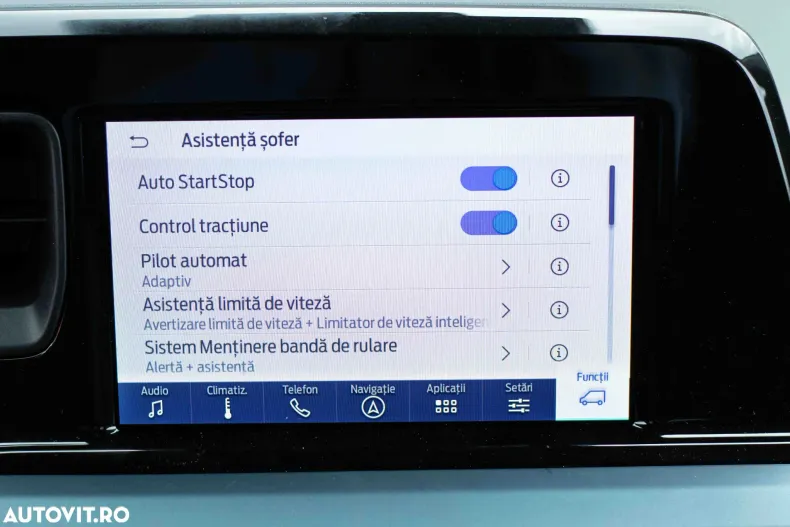 Ford Tourneo Courier din 2024 cu 10 km - oferta FOR156581 - foto 40