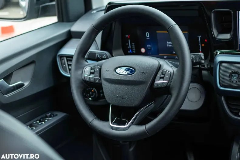 Ford Tourneo Courier din 2024 cu 10 km - oferta FOR156583 - foto 22