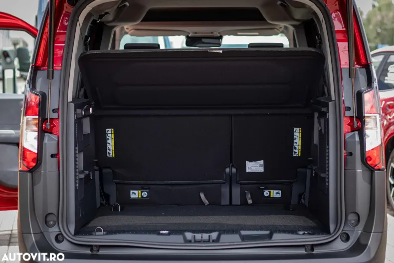 Ford Tourneo Courier din 2024 cu 10 km - oferta FOR156584 - foto 13