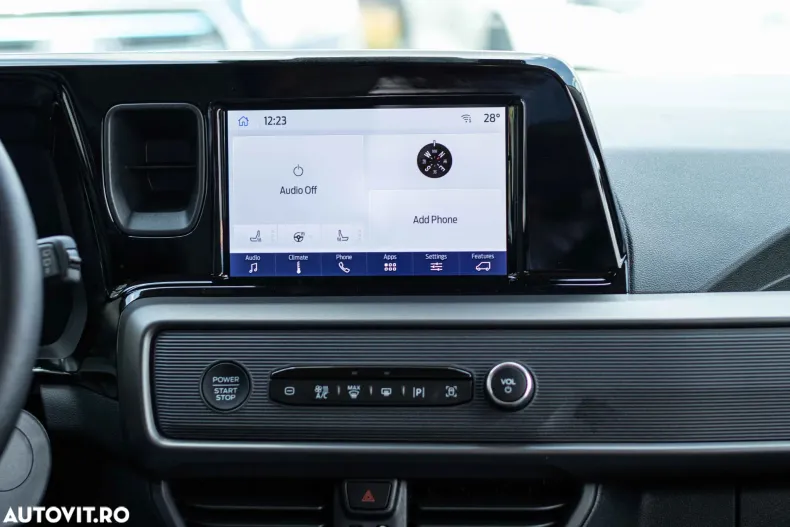 Ford Tourneo Courier din 2024 cu 10 km - oferta FOR156584 - foto 27