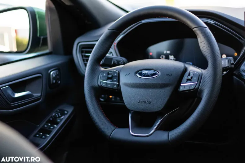 Ford Kuga din 2024 cu 5 km - oferta FOR156588 - foto 17