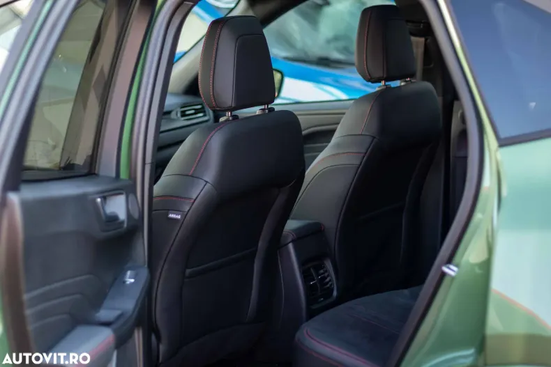 Ford Kuga din 2024 cu 5 km - oferta FOR156588 - foto 35
