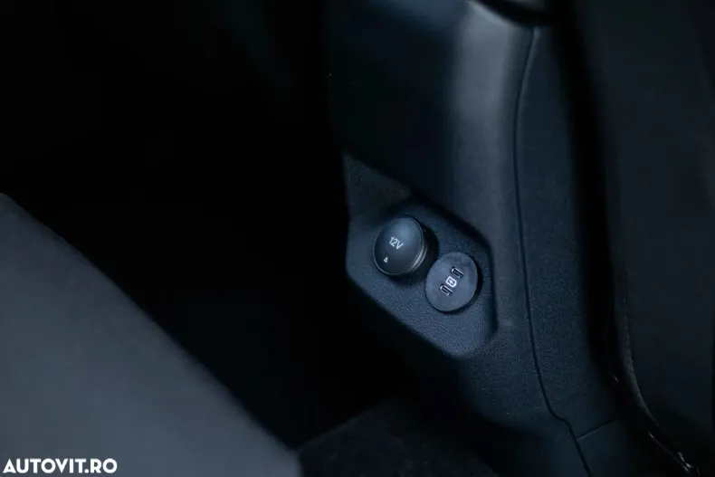 Ford Puma din 2024 cu 5 km - oferta FOR156594 - foto 20