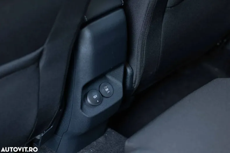 Ford Puma din 2024 cu 5 km - oferta FOR156602 - foto 17