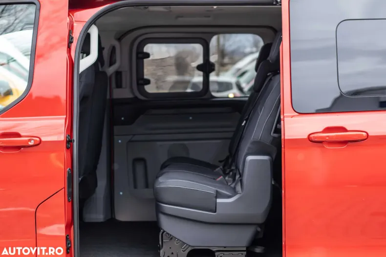 Ford Transit Custom din 2025 cu 5 km - oferta FOR156611 - foto 17