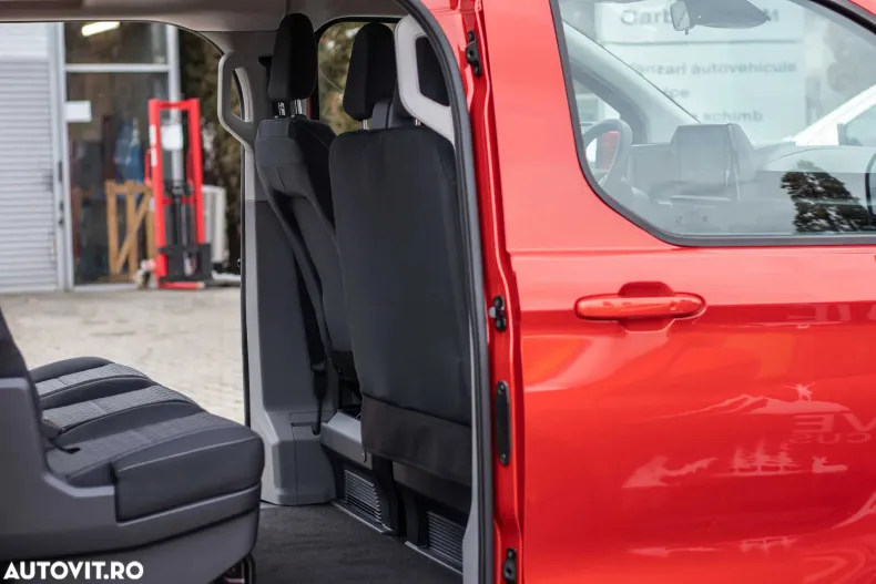 Ford Transit Custom din 2025 cu 5 km - oferta FOR156615 - foto 19