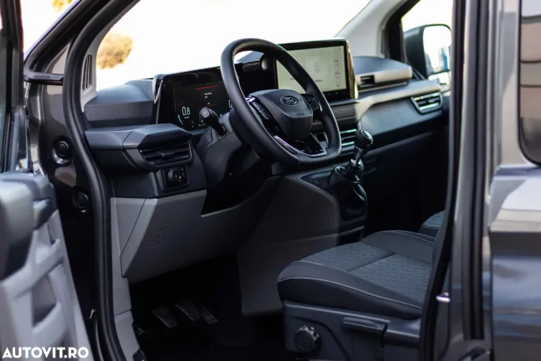 Ford Transit Custom din 2025 cu 5 km - oferta FOR156616 - foto 13