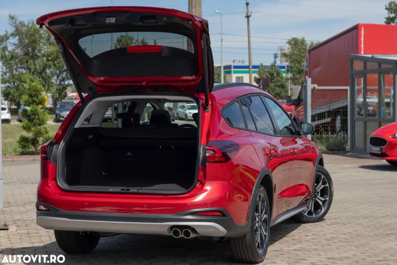 Ford Focus din 2023 cu 5 km - oferta FOR156617 - foto 10