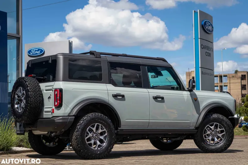Ford Bronco din 2023 cu 22 km - oferta FOR156621 - foto 8