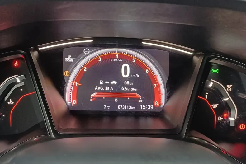 Honda Civic din 2019 cu 73.150 km - oferta HON156622 - foto 15