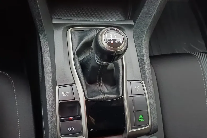 Honda Civic din 2019 cu 73.150 km - oferta HON156622 - foto 19