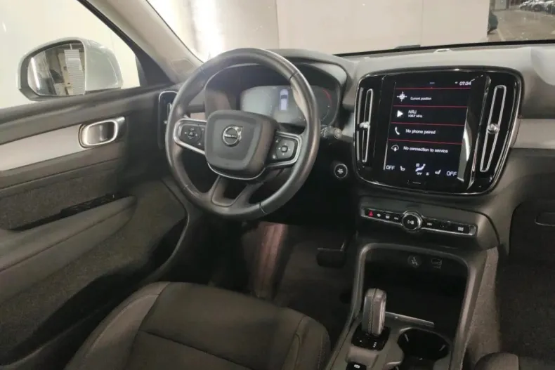 Volvo XC40 din 2021 cu 84.900 km - oferta VOL156623 - foto 4