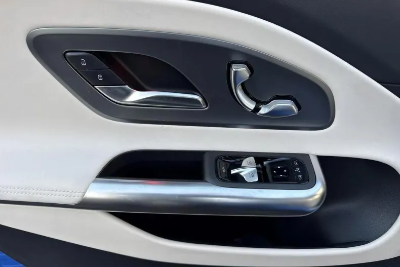 Mercedes-Benz CLA din 2025 cu 10 km - oferta MER156627 - foto 12