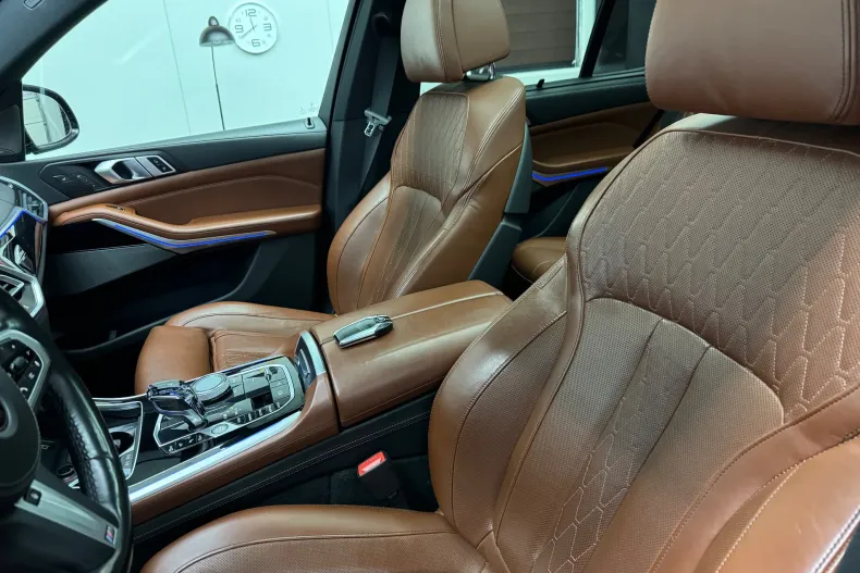 BMW X5 M din 2020 cu 141.402 km - oferta BMW156630 - foto 14