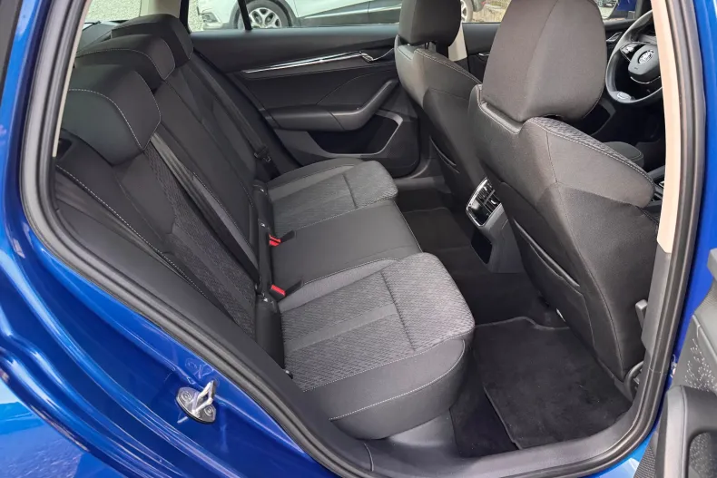 Skoda Octavia din 2023 cu 48.125 km - oferta SKO156634 - foto 21