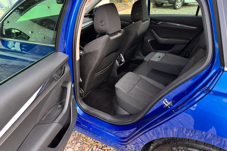 Skoda Octavia din 2023 cu 48.125 km - oferta SKO156634 - foto 22