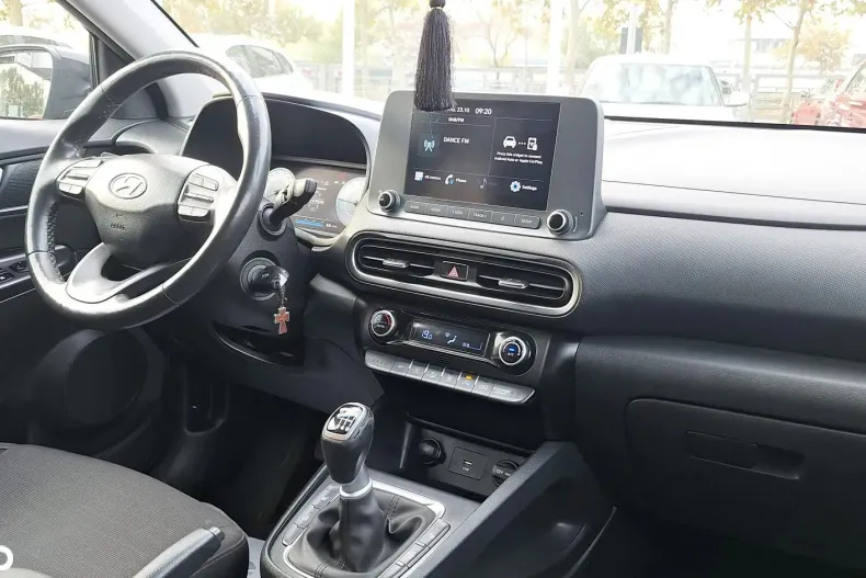 Hyundai KONA din 2022 cu 58.272 km - oferta HYU156636 - foto 10