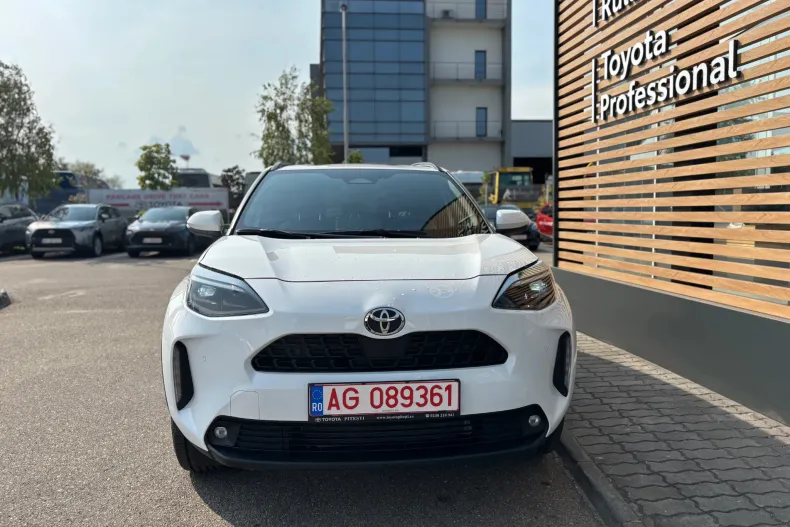 Toyota Yaris din 2025 cu 3.000 km - oferta TOY156638 - foto 7