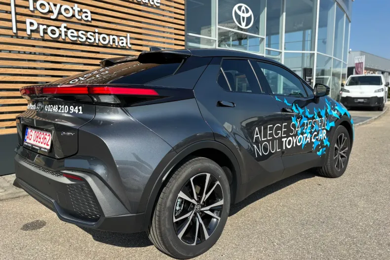 Toyota C-HR din 2025 cu 3.000 km - oferta TOY156639 - foto 4