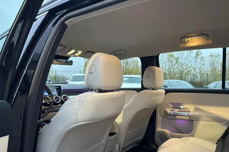 Mercedes-Benz GLB din 2025 cu 3.300 km - oferta MER156641 - foto 15