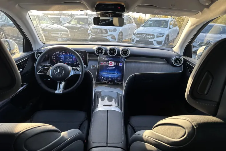 Mercedes-Benz GLC din 2025 cu 3.500 km - oferta MER156642 - foto 12