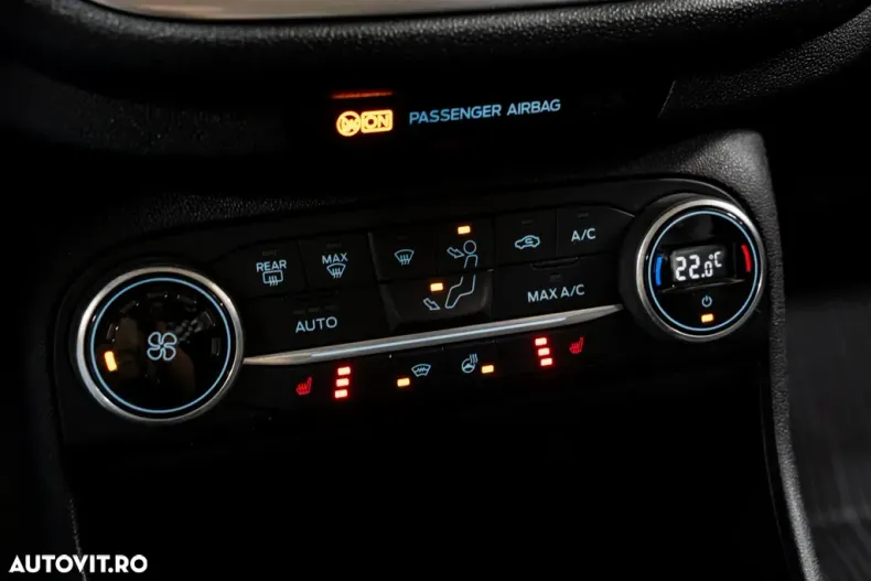 Ford Fiesta din 2020 cu 31.000 km - oferta FOR156644 - foto 32