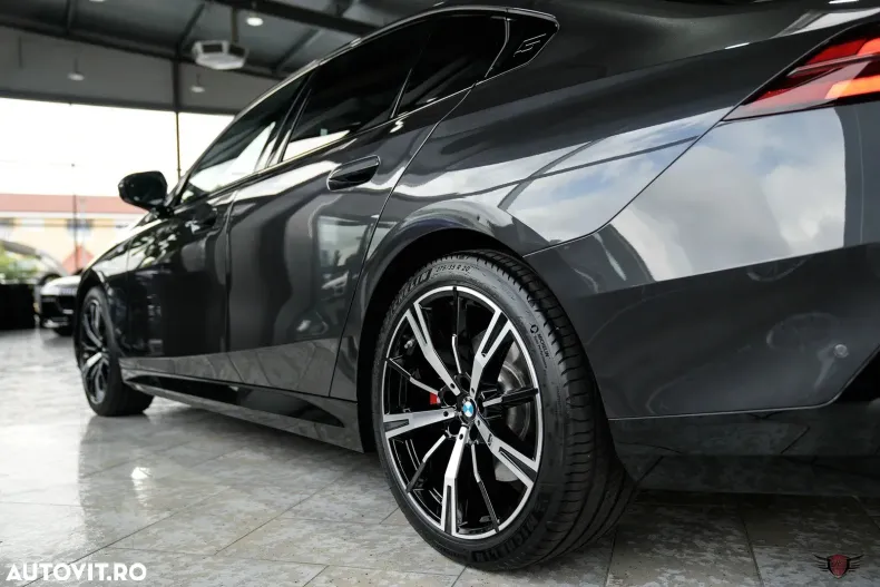 BMW Seria 5 din 2024 cu 16.522 km - oferta BMW156649 - foto 19