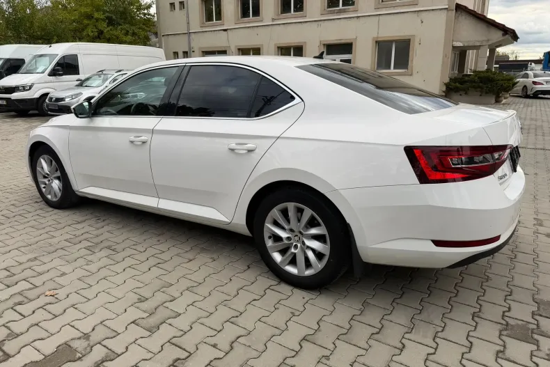 Skoda Superb din 2019 cu 148.491 km - oferta SKO156651 - foto 5