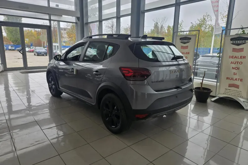 Dacia Sandero Stepway din 2025 cu 10 km - oferta DAC156656 - foto 2