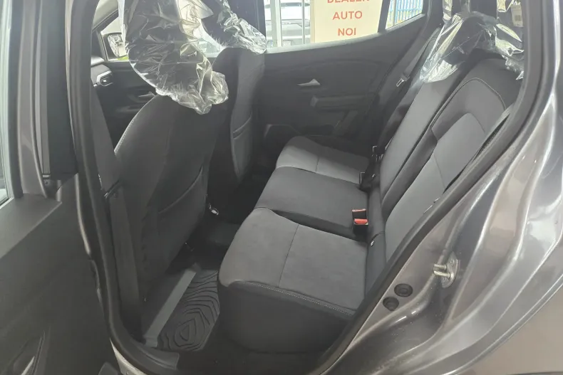 Dacia Sandero Stepway din 2025 cu 10 km - oferta DAC156656 - foto 9