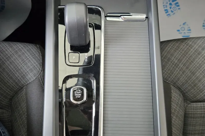 Volvo XC60 din 2023 cu 26.689 km - oferta VOL156657 - foto 22