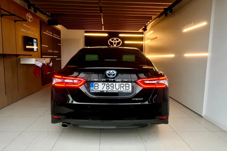 Toyota Camry din 2024 cu 110.000 km - oferta TOY156659 - foto 7
